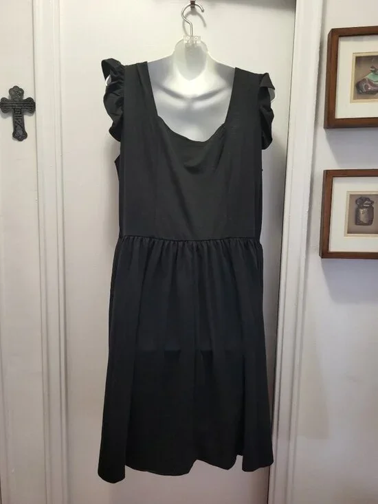 WOMENS DRESS - Picture 2 of 2